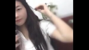 Nứng lồn thủ dâm cho anh em xem chùa