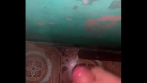 Tự sục cặc khiến anh em mê mệt