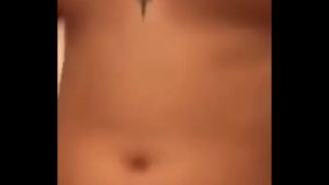 Phệt cô nàng vú bự phê lồn làm sao