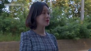 Thanh niên dại gái làm tình với cô em họ