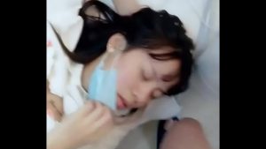 Địt cô bạn thân tung lồn