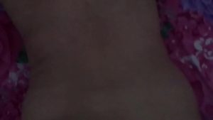 Thịt bạn gái mông to gãy hết cả buồi