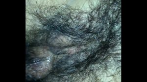 Bắn tinh tung bím dâm rậm rạp