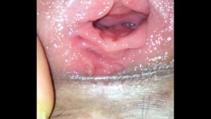 Banh con bím dâm ra quay cận cảnh