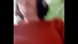 Cho anh sờ lồn em chút nào