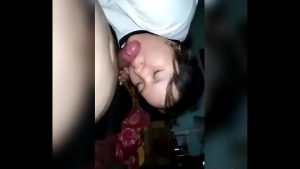 Thổi con cu dâm sướng mồm