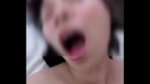 Vợ rên nhỏ thôi nào