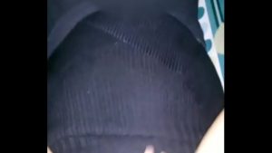 Bóp vú gái việt mê