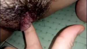 Móc quả bím lắm nước