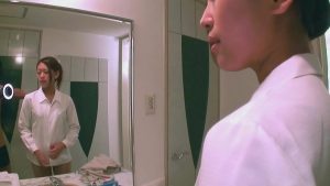 Bé dâm sướng hết nước