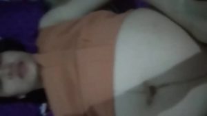 Mông dâm sờ đã tay