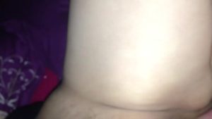 Lồn lông múp chịch dáng xinh