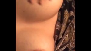 Vú bự dâm nứng cực mê