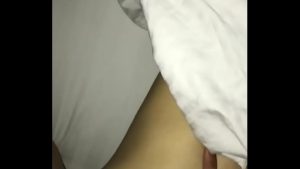 Đâm dập hàng cô bạn gái