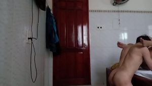 Chịch sưng bướm cô chị họ