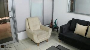 Cô giúp việc gạ ông chủ cho mút buồi