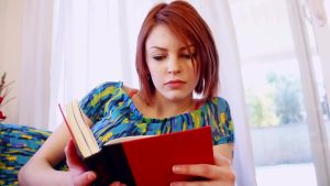 Thọc móc bím sung sướng