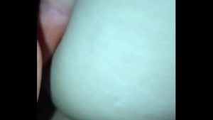 lén lút đụ con ghệ khi bố mẹ ở nhà