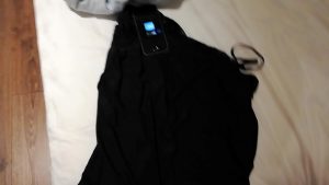 Thủ dâm bên váy của chị gái cực đã