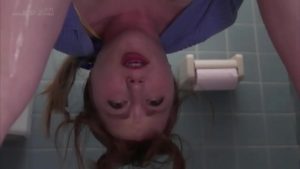 Em gái dâm bị người tàn hình đụ