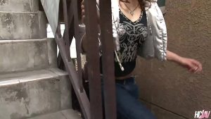 Tự sướng cho em gái dâm rồi đụ nhau bắn tinh trùng đầy mặt