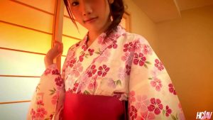 Quay video show hàng rồi làm tình cùng bé gái dâm mặc kimono quá đã